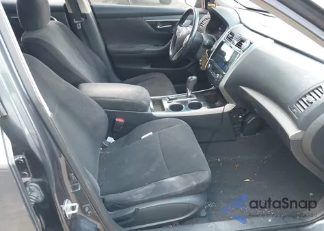 2013 Nissan Altima 2.5 Sv z USA, uszkodzony, nr VIN 1N4AL3AP2DC260452